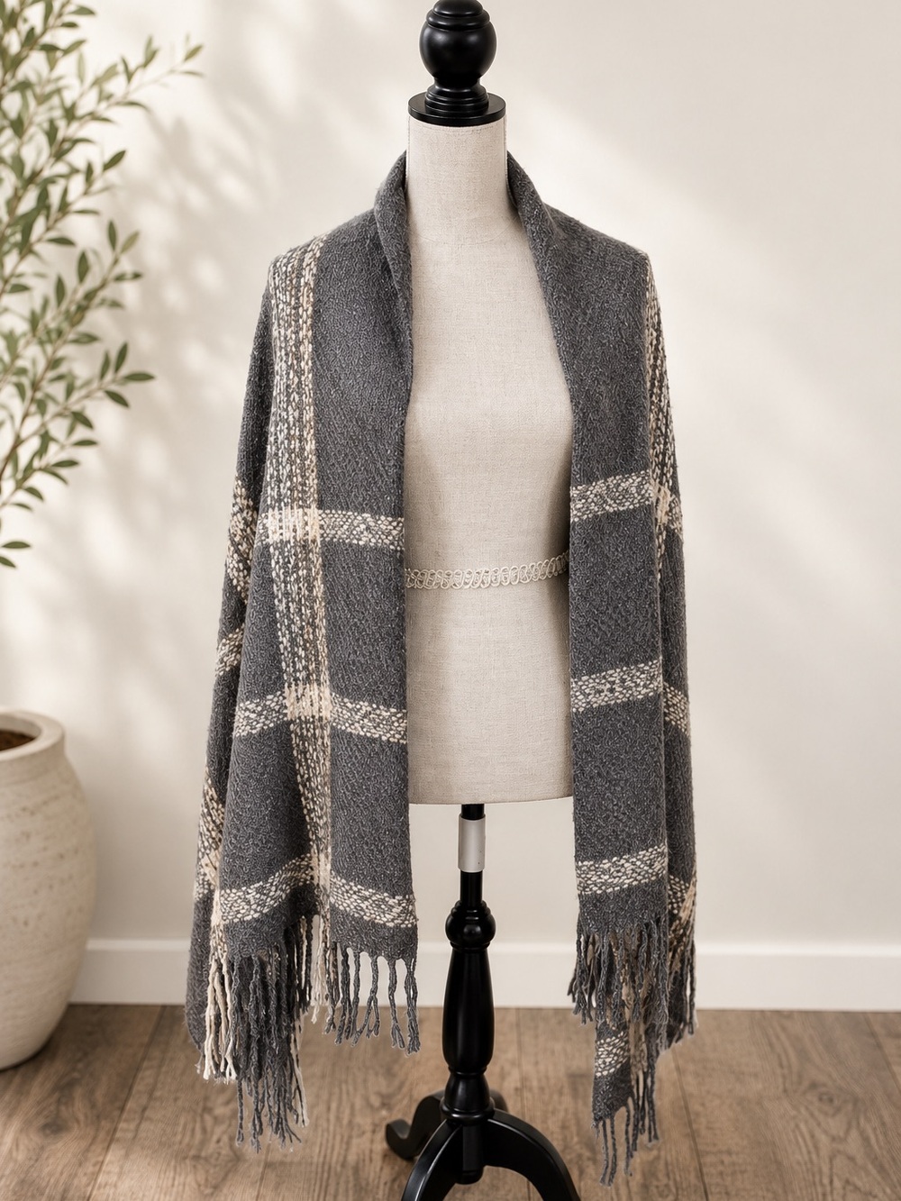 Maurices Plaid Blanket Scarf Wrap Shawl Fringe Oversized Cozy Poncho One Size
